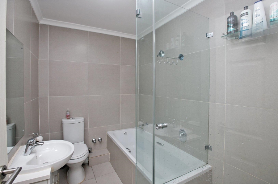 2 Bedroom Property for Sale in Claremont Upper Western Cape